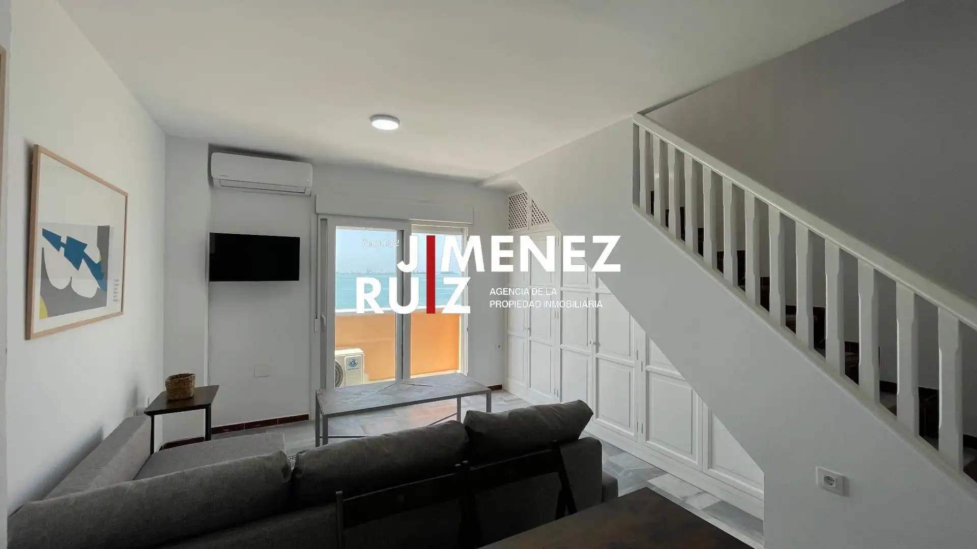Wohnzimmer von Wohnung zur Miete in El Puerto de Santa María mit Klimaanlage, Terrasse und Balkon