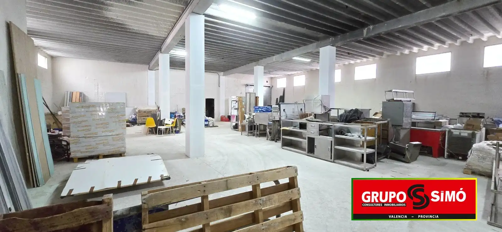Nave industrial en venta en Picassent