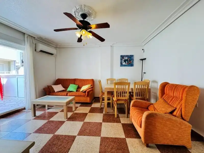 Piso con ascensor en venta en La Mata, imagen 5