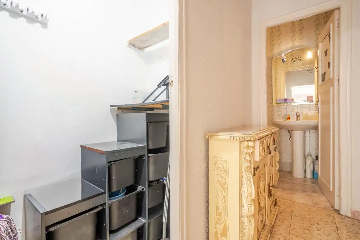 Flat for sale in Madrid  with Heating and Storage room