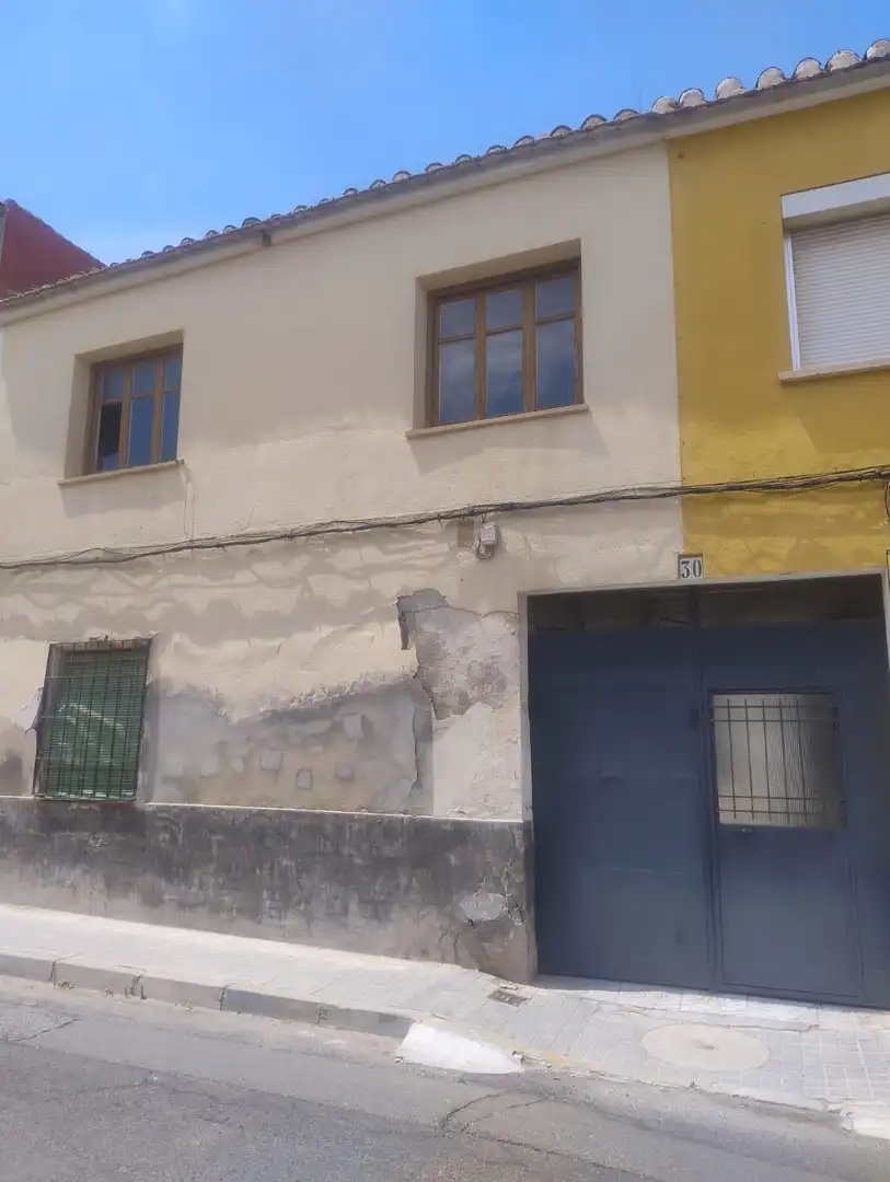 Vista exterior de Planta baja en venta en Daimiel