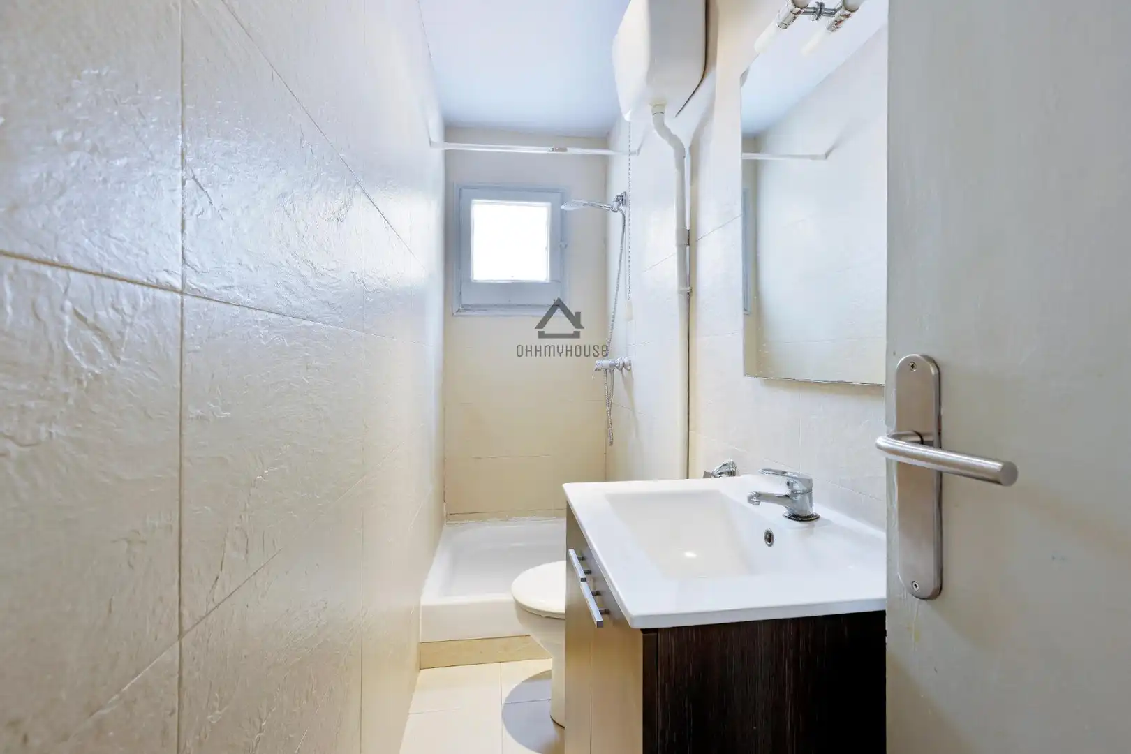 Baño de Piso en venta en Barcelona con Balcón