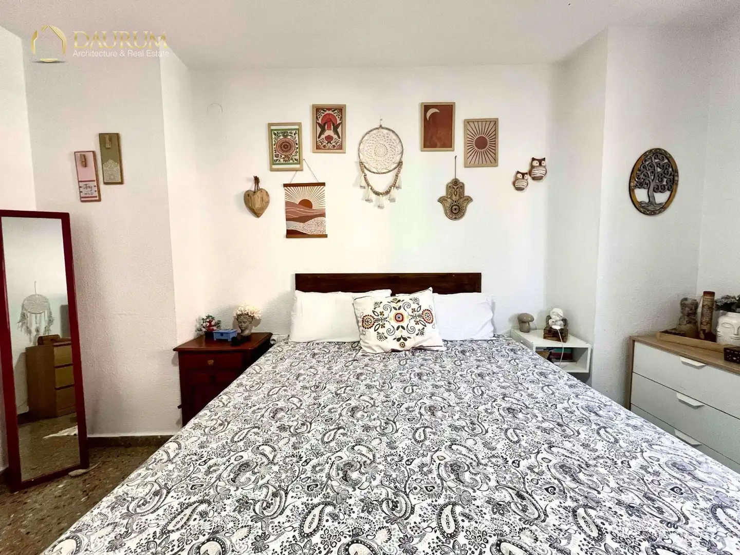Flat with lift for sale in JOAQUIM BALLESTER, imagen 3