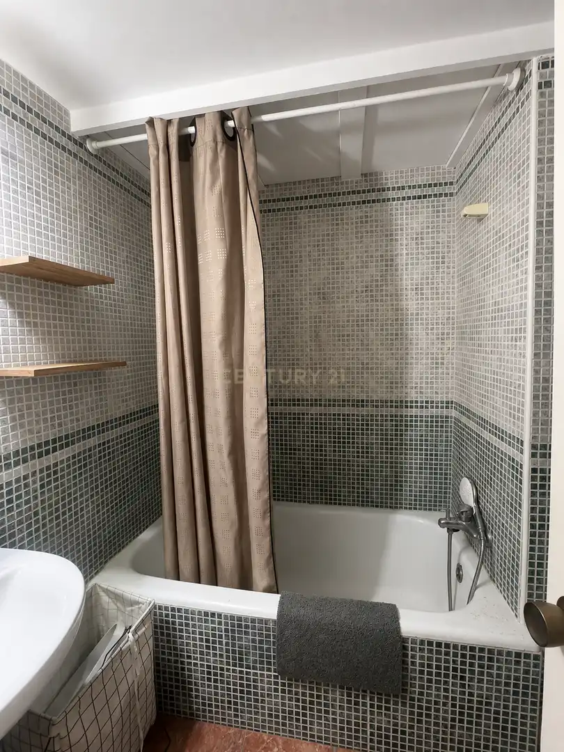 Bathroom of Study for sale in Sant Josep de sa Talaia  with Washing machine, Microwave and Balcony