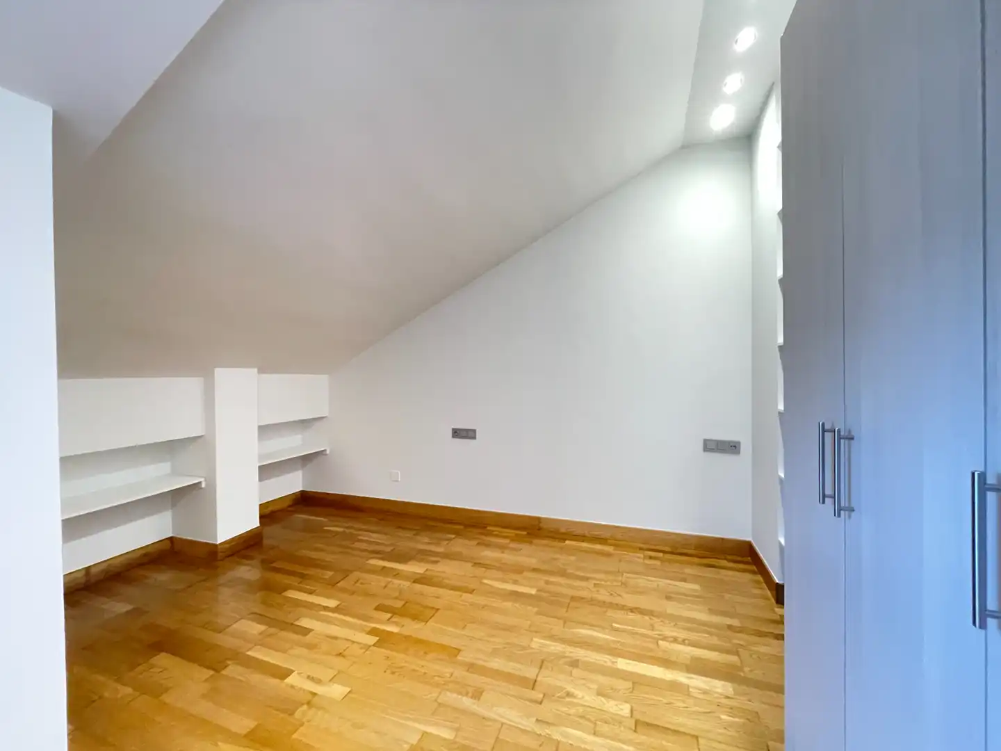 Piso de alquiler en Donostia - San Sebastián  con Calefacción, Parquet y Terraza