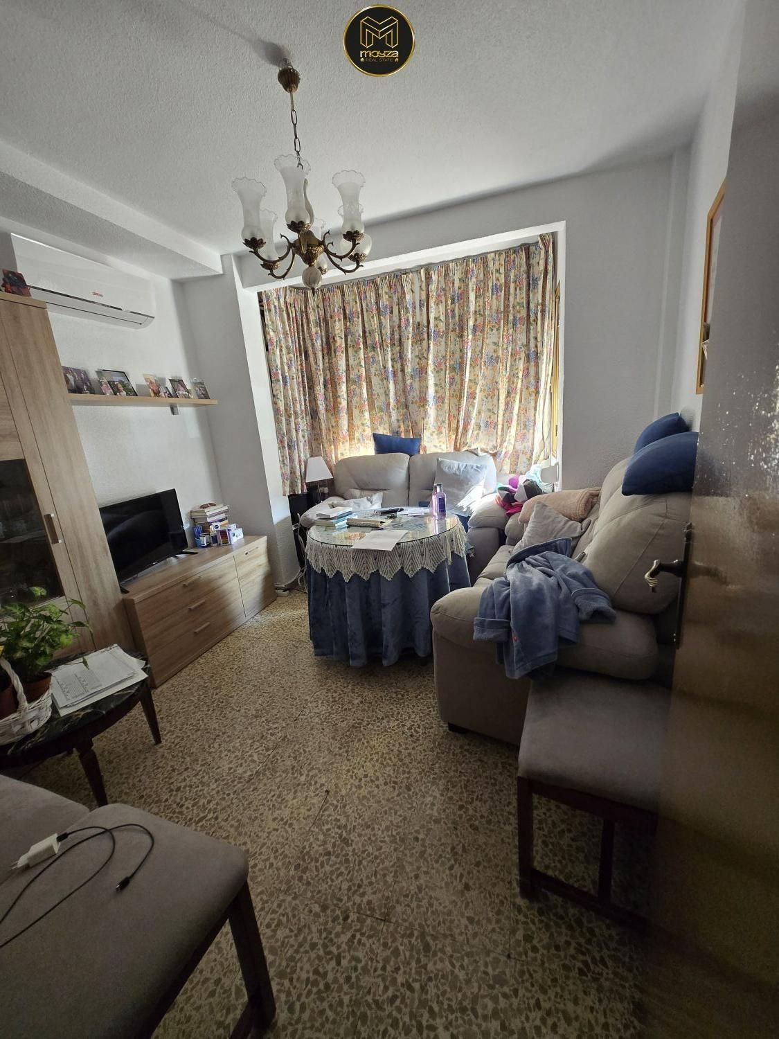 Living room of Flat for sale in  Jaén Capital  with Air Conditioner, Heating and Terrace