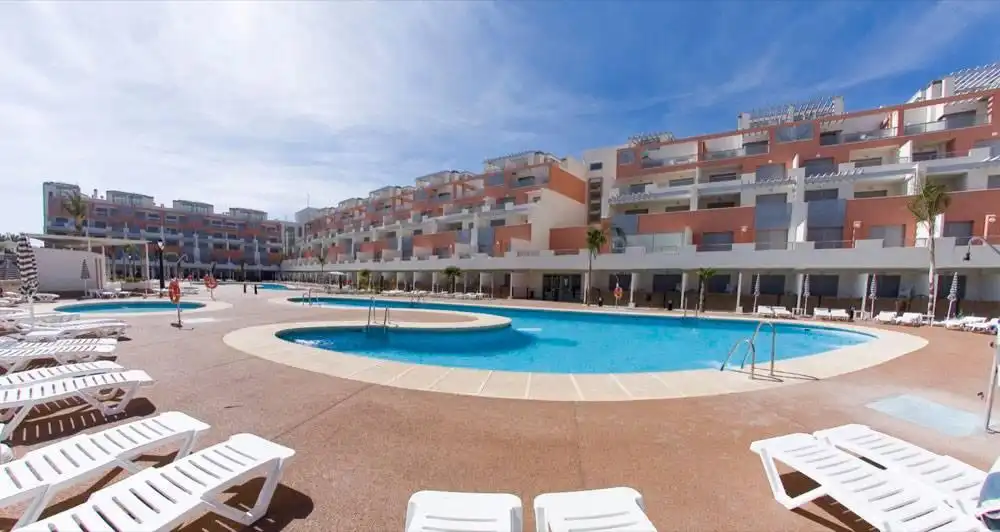 Piscina de Pis de lloguer en Puerto Rey