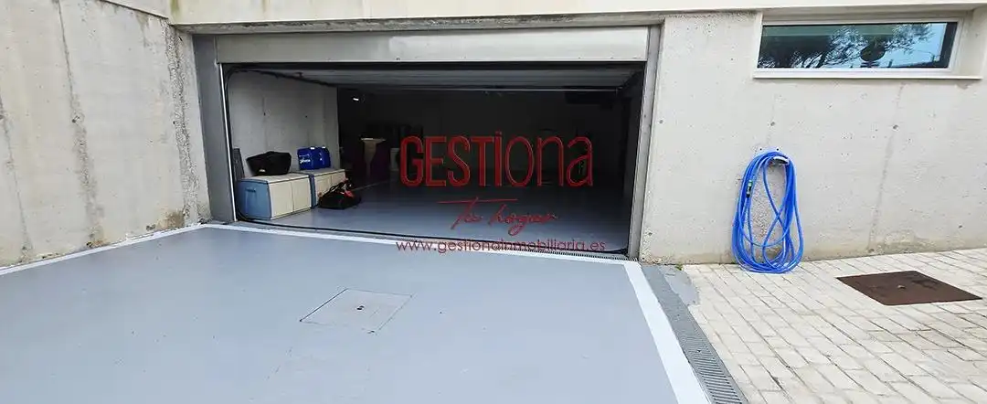 Parking of Houses for sale in Santa Cruz de Bezana  with Private garden, Terrace and Furnished