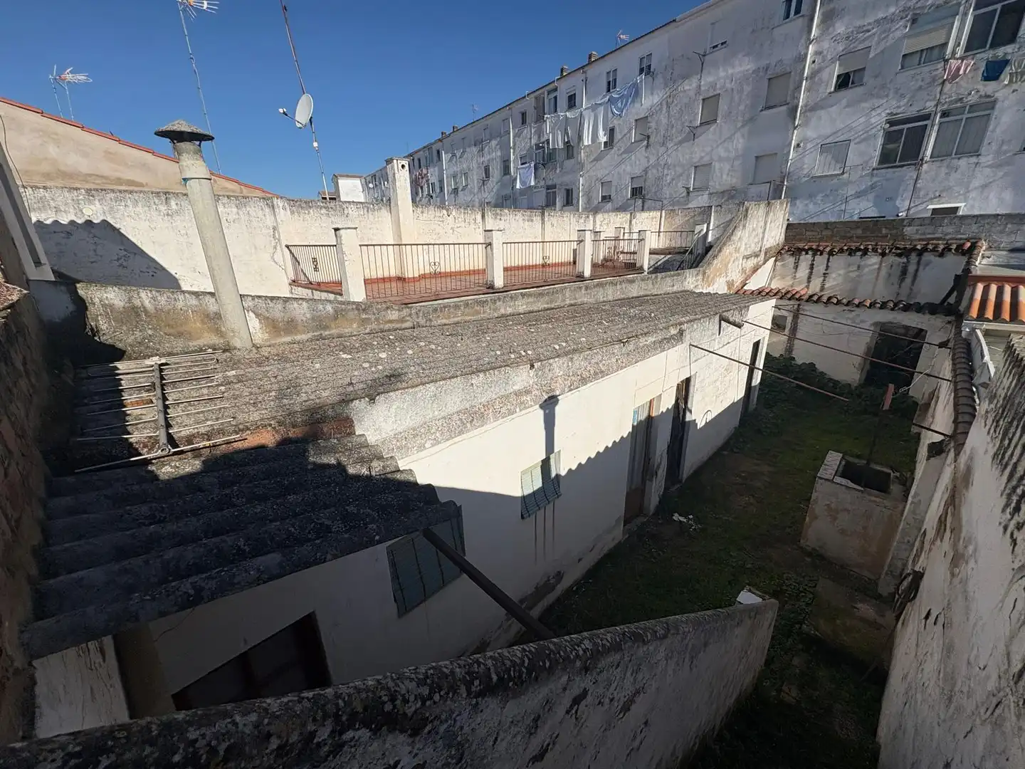 Vista exterior de Casa o chalet en venta en Montijo con Jardín privado