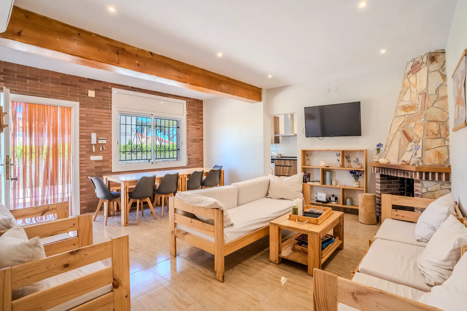 Sala de estar de Casa o chalet en venta en L'Ametlla de Mar  con Aire acondicionado, Calefacción y Terraza
