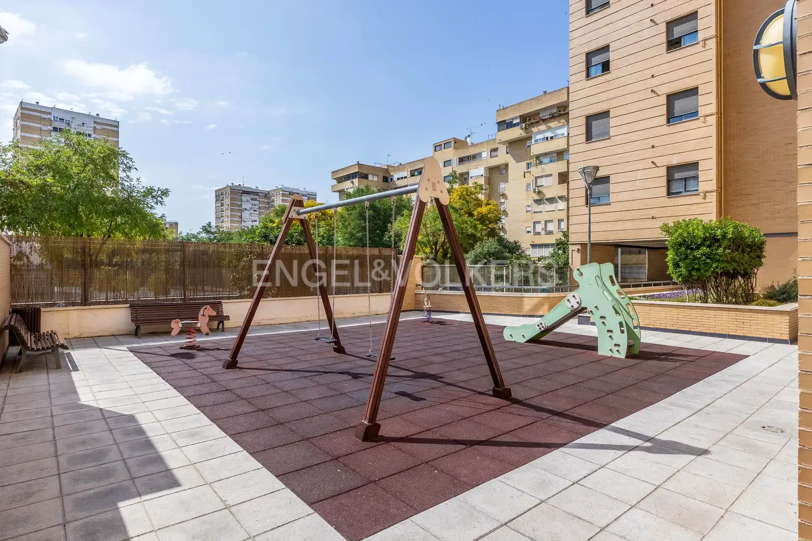 Terrace of Flat for sale in Sevilla  with Air Conditioner, Heating and Private garden