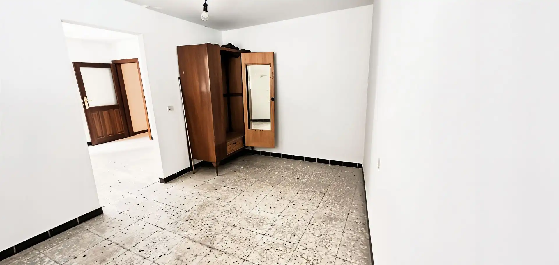 Dormitori de Casa o xalet en venda en Candeleda amb Aire condicionat i Jardí privat