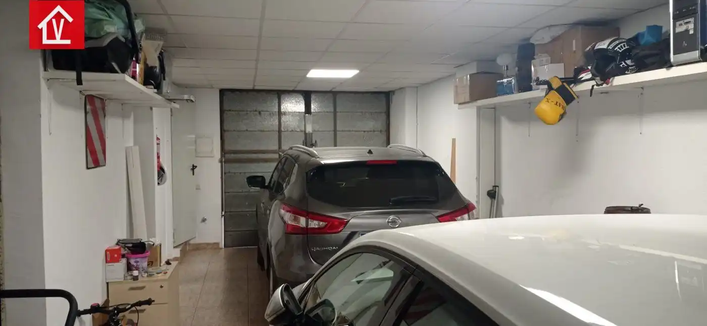Parking de Casa o chalet en venta en Barberà del Vallès con Aire acondicionado, Calefacción y Terraza