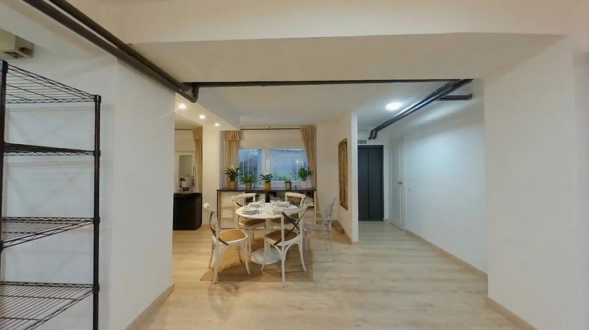 Comedor de Local de alquiler en Madrid con Aire acondicionado y Calefacción