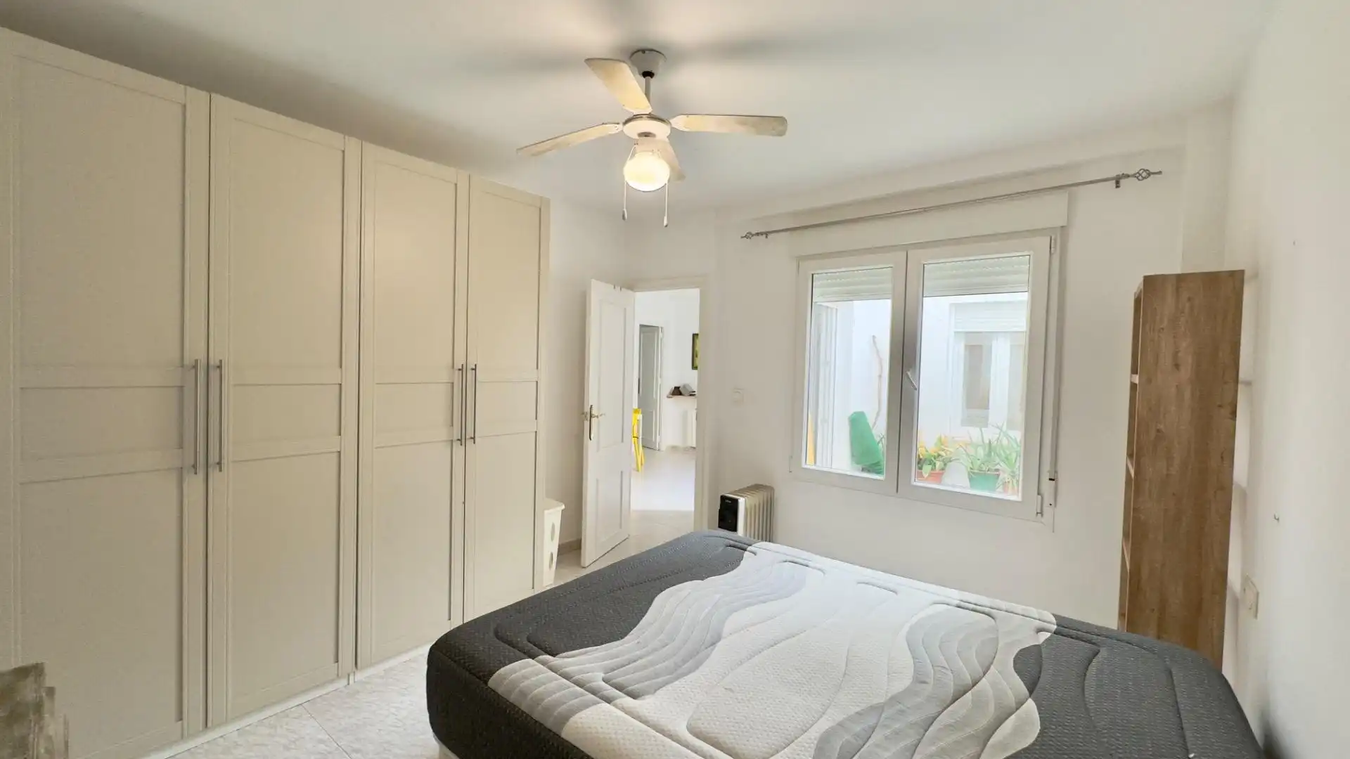 Flat for rent in Calle Calle Molinos, San Matías - Realejo
