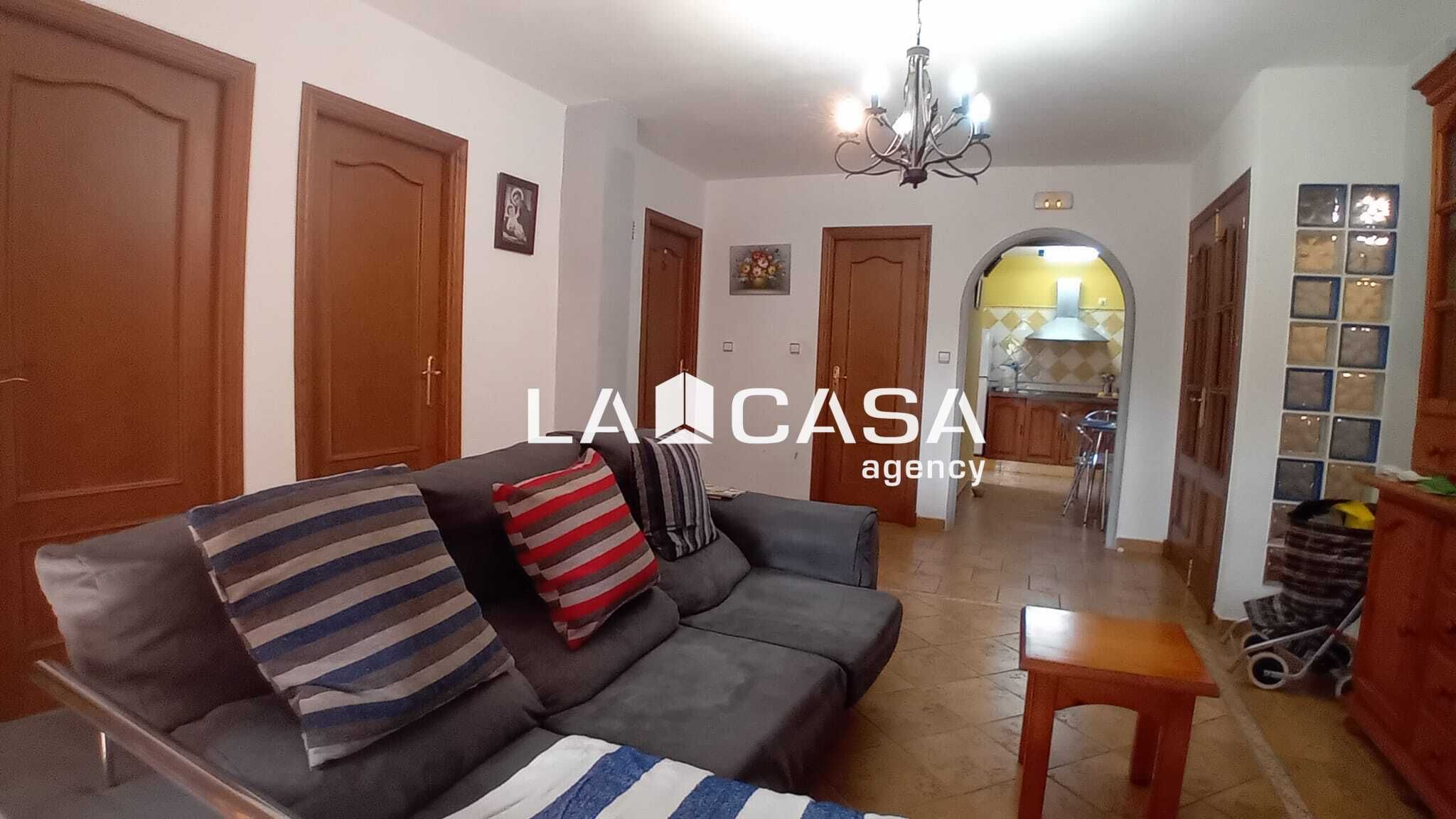 Flat for sale in Algeciras  with Balcony