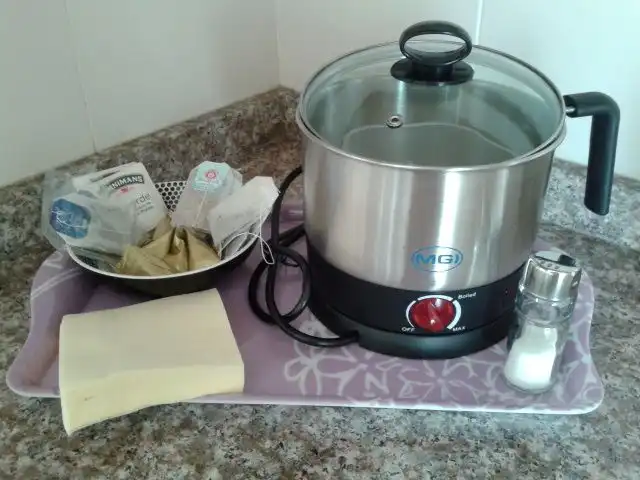 Kitchen of Study for rent in Málaga  with Furnished, Washing machine and Microwave