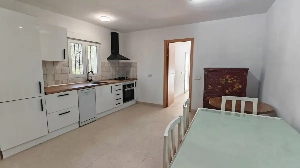Casa rústica amb piscina en venda a Casarabonela, imagen 10
