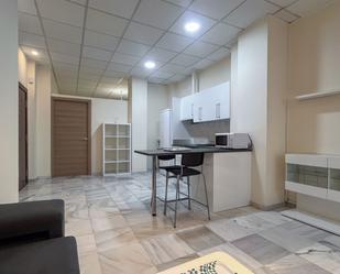 Apartament de lloguer en  Sevilla Capital amb Aire condicionat, Calefacció i Traster