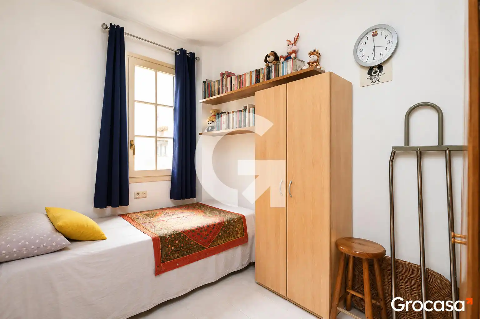 Habitación de Casa adosada en venta en Barcelona con Aire acondicionado, Calefacción y Terraza