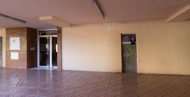 Local comercial en Venta en Nueva Andalucía