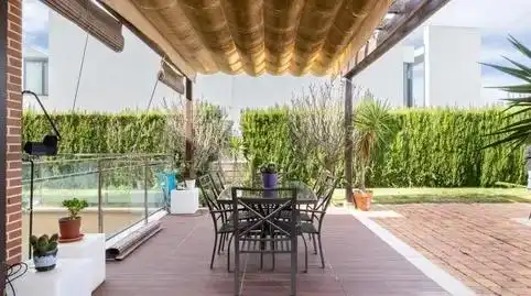 Terrassa de Casa o xalet en venda en Bétera amb Jardí privat, Terrassa i Traster