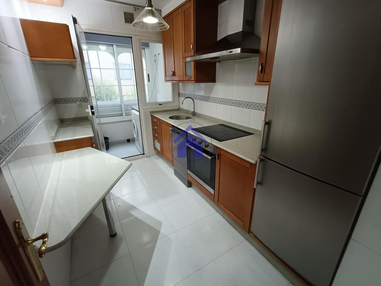 Kitchen of Flat to rent in Vigo   with Heating, Parquet flooring and Storage room