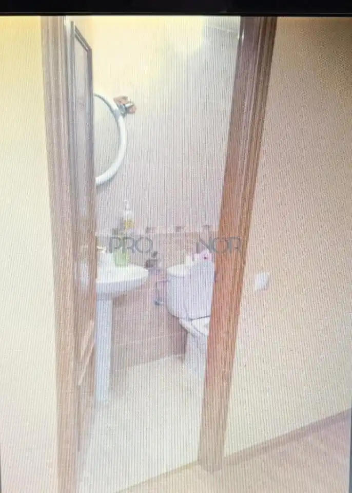 Baño de Piso en venta en San Andrés del Rabanedo con Calefacción, Terraza y Trastero