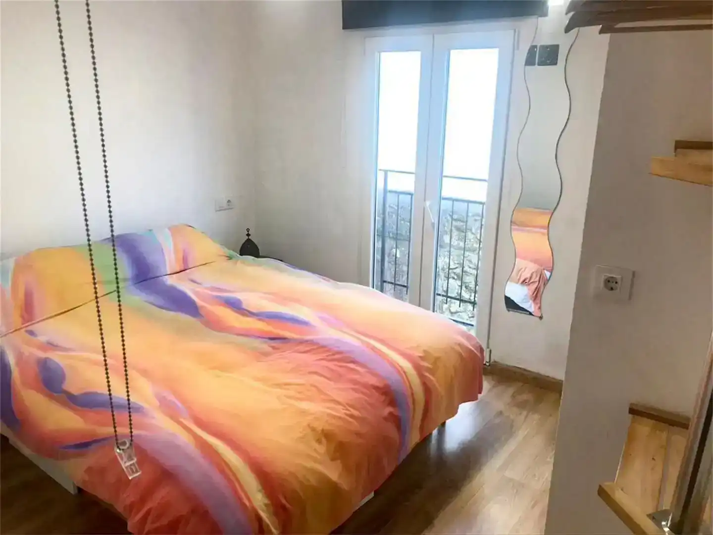 Dormitori de Planta baixa en venda en Baños de Montemayor amb Parquet, Moblat i Balcó