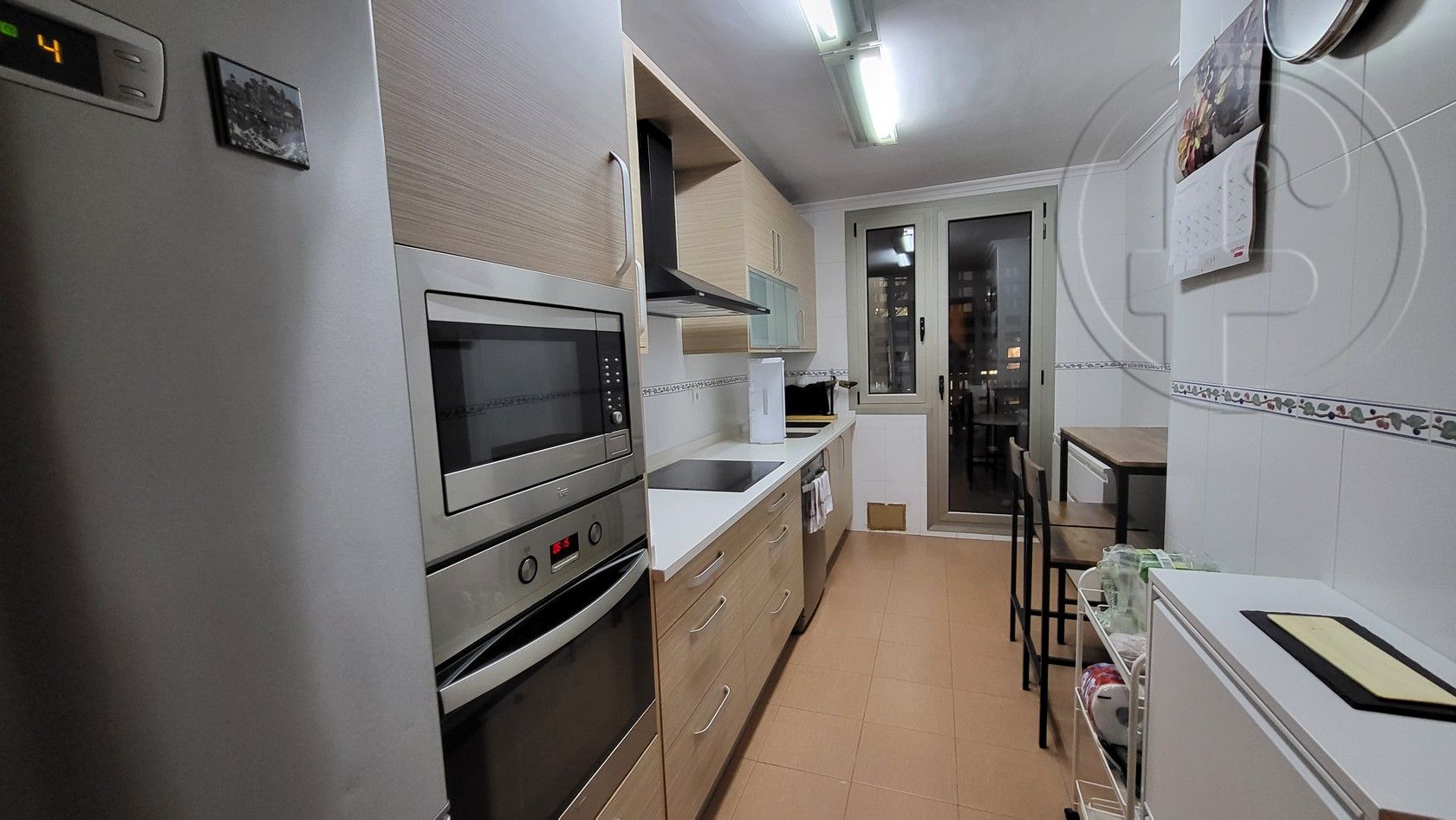 Kitchen of Flat to rent in Santander  with Parquet flooring, Furnished and Oven