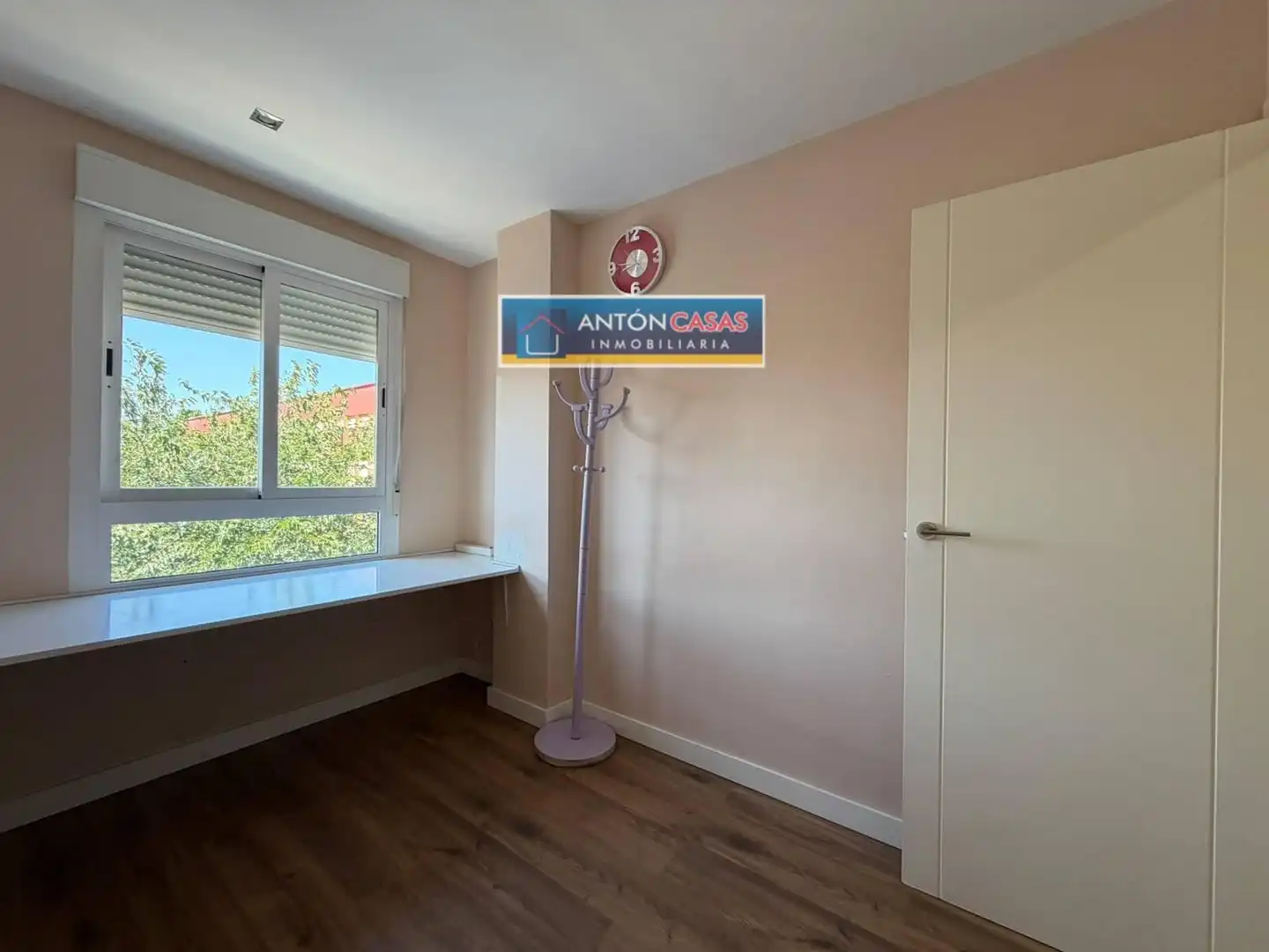 Bedroom of Flat for sale in Petrer  with Air Conditioner, Parquet flooring and Furnished
