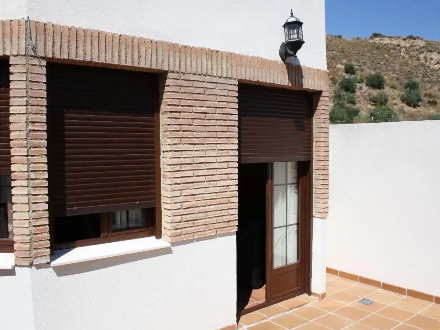 Vista exterior de Casa adosada en venda en Pegalajar amb Aire condicionat, Traster i Piscina