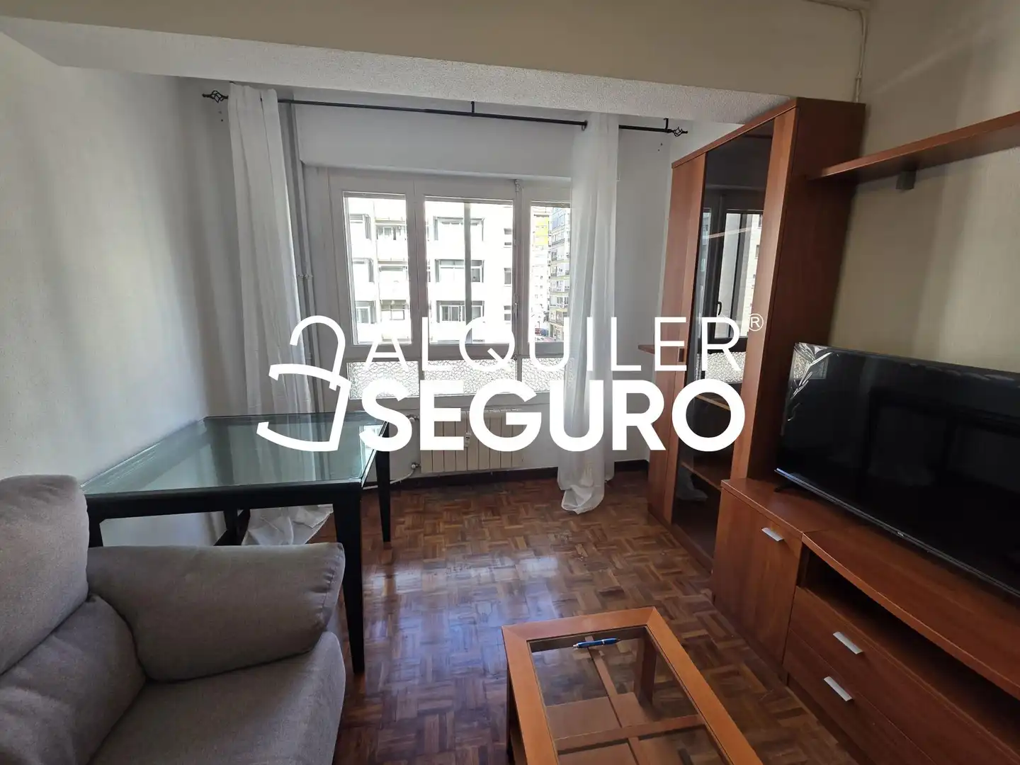 Sala de estar de Piso de alquiler en Burgos con Calefacción, Terraza y Amueblado
