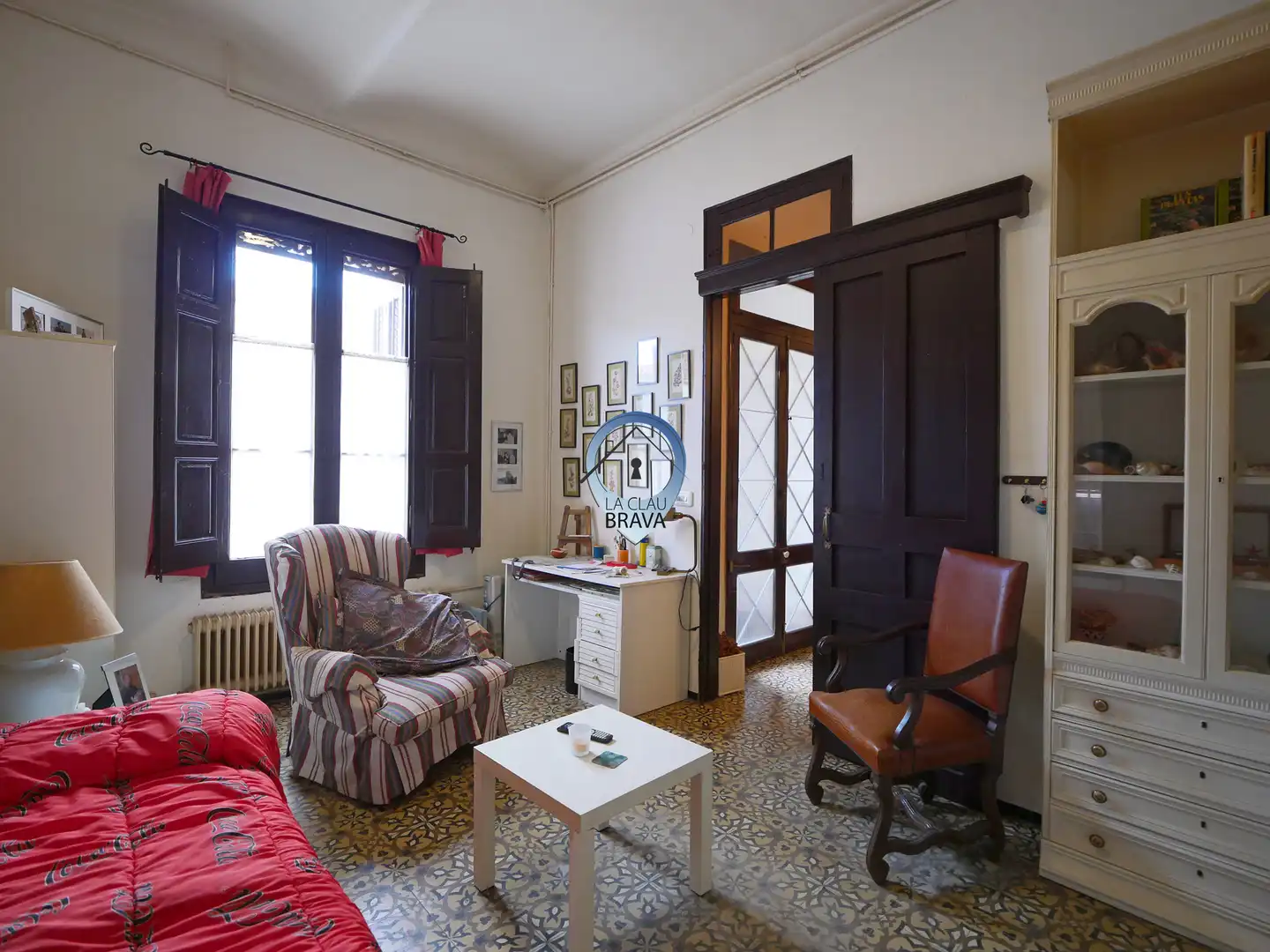 Sala d'estar de Casa o xalet en venda en Caldes de Malavella amb Calefacció, Jardí privat i Terrassa