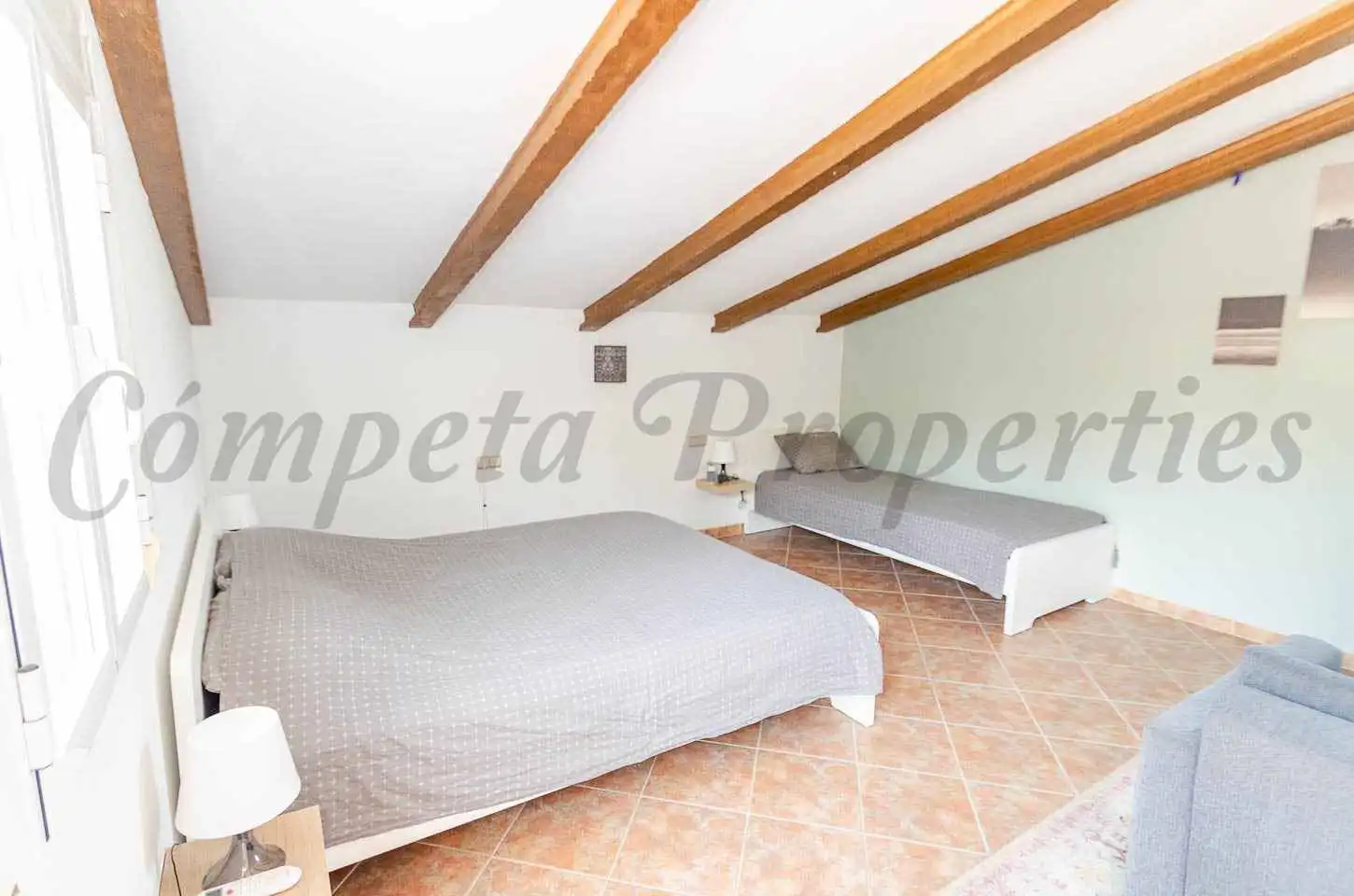 Casa amb piscina en venda a Sayalonga, imagen 18
