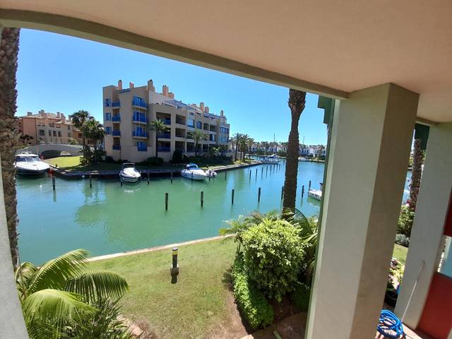Piso en Venta en Puerto de Sotogrande - La Marina