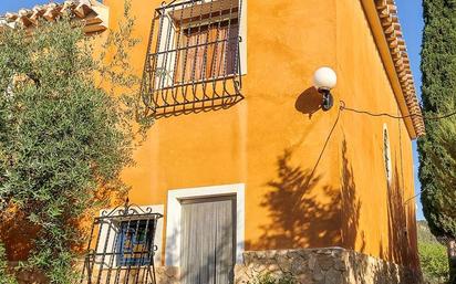 Vista exterior de Casa o xalet en venda en Mula amb Terrassa