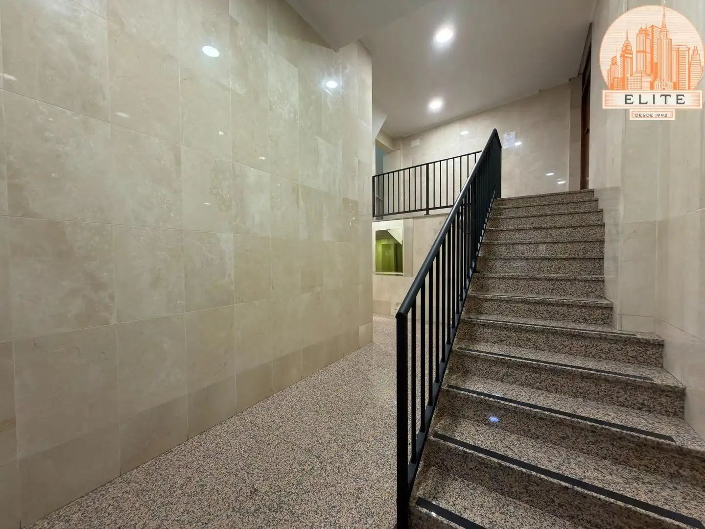 Piso en venta en Alcorcón con Aire acondicionado, Calefacción y Parquet