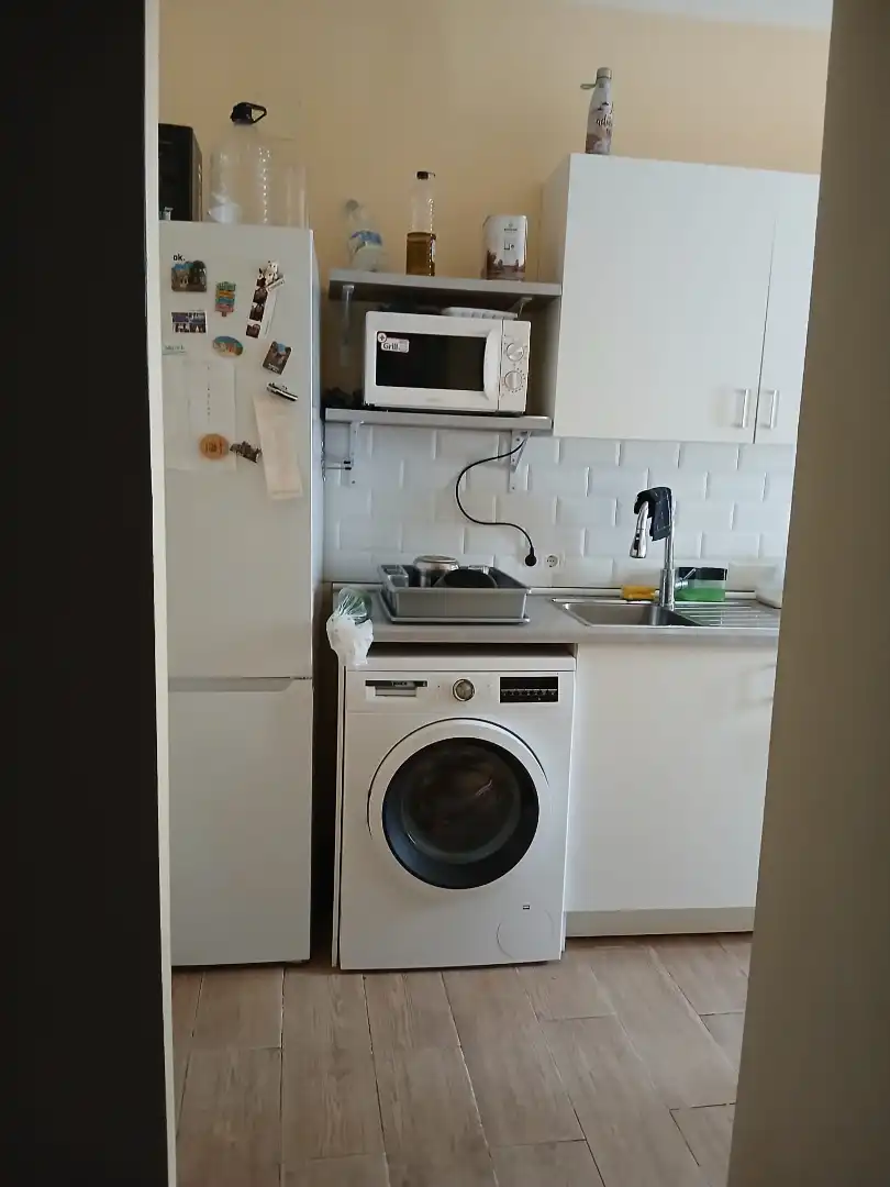 Küche von Wohnung zum Verkauf in Sevilla mit Klimaanlage, Möbliert und Waschmaschine