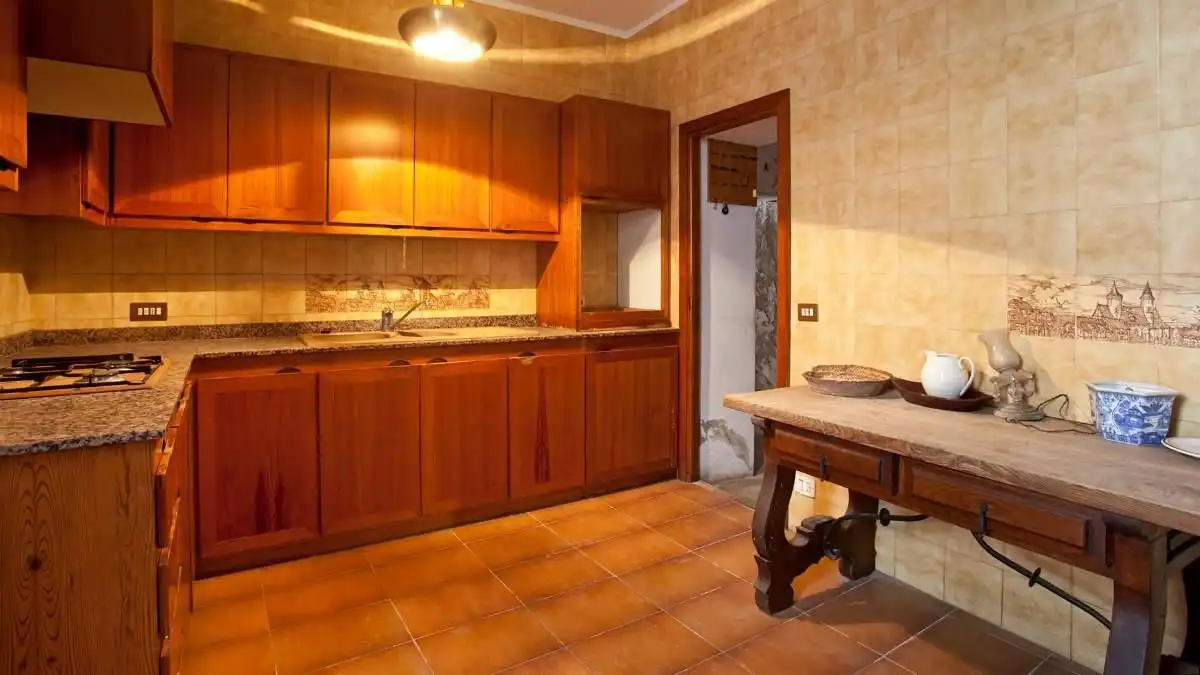 Küche von Einfamilien-Reihenhaus zum Verkauf in Pollença mit Heizung, Terrasse und Abstellraum