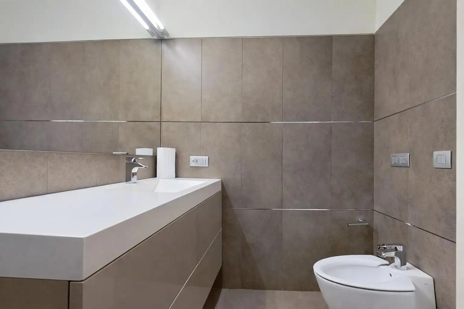 Bathroom of Flat for rent in Santa Cruz de Tenerife  with Air Conditioner, Heating and Storage room