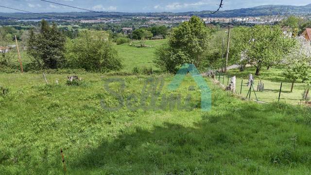 Terreno residencial en Venta en Lugar Pumarín en El Berrón - La Carrera