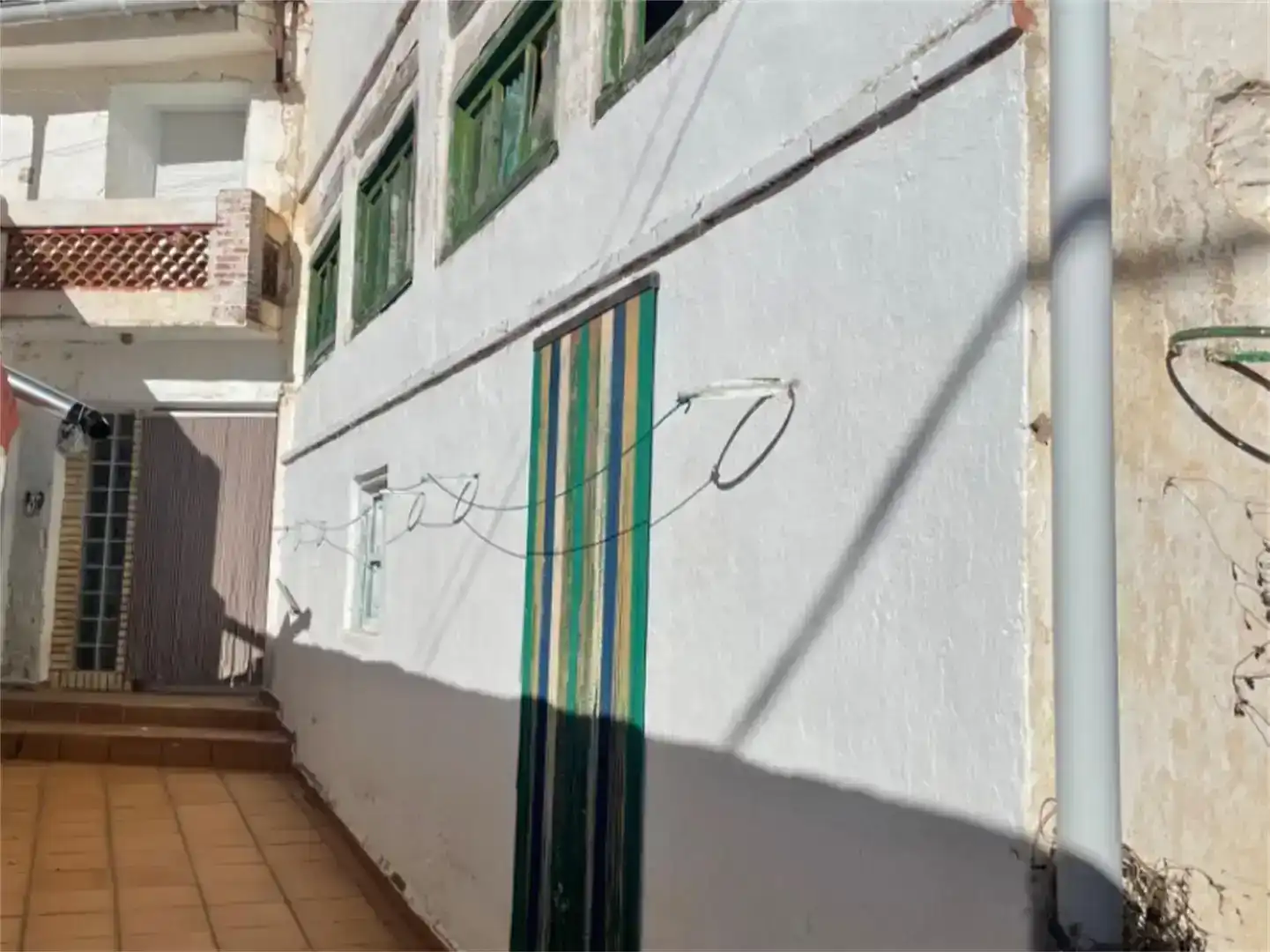Vista exterior de Casa adosada en venda en Jarque de la Val amb Jardí privat, Traster i Moblat