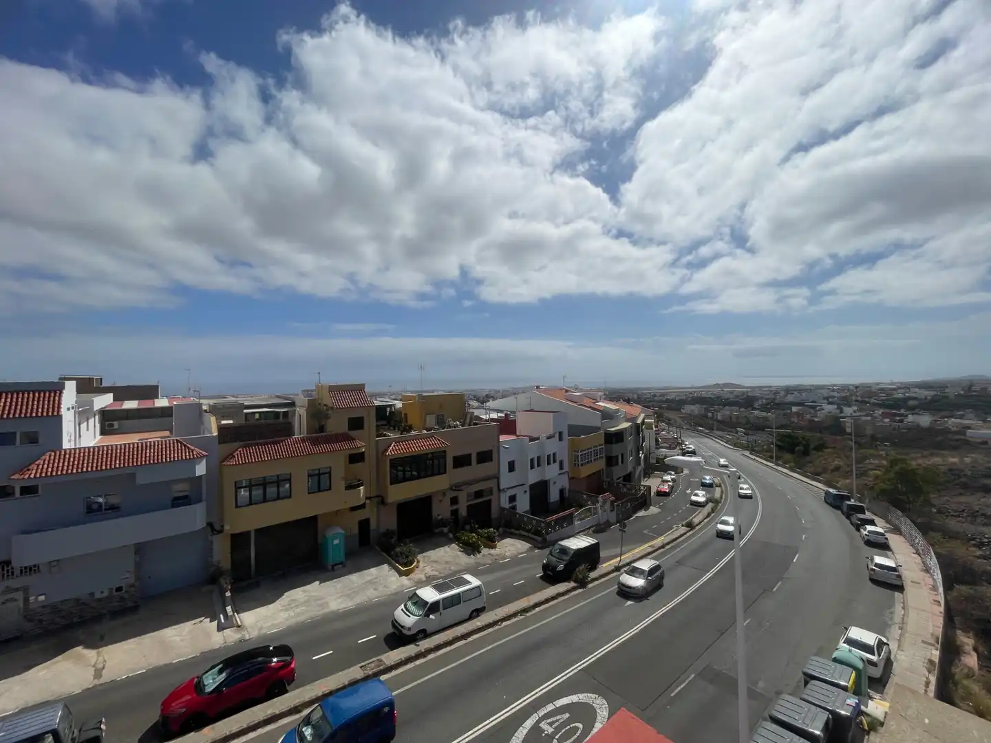 Vista exterior de Ático en venta en Telde con Terraza, Horno y Internet