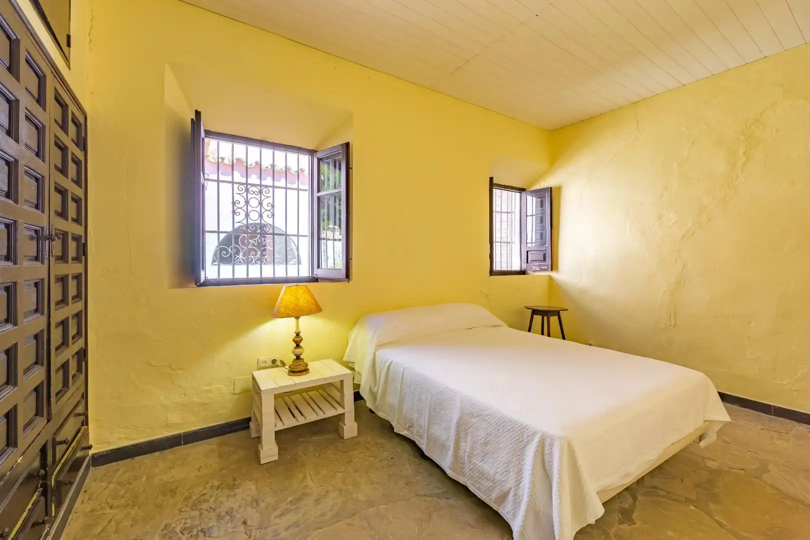 Schlafzimmer von Country house zum Verkauf in Tarifa mit Heizung und Gemeinschaftspool