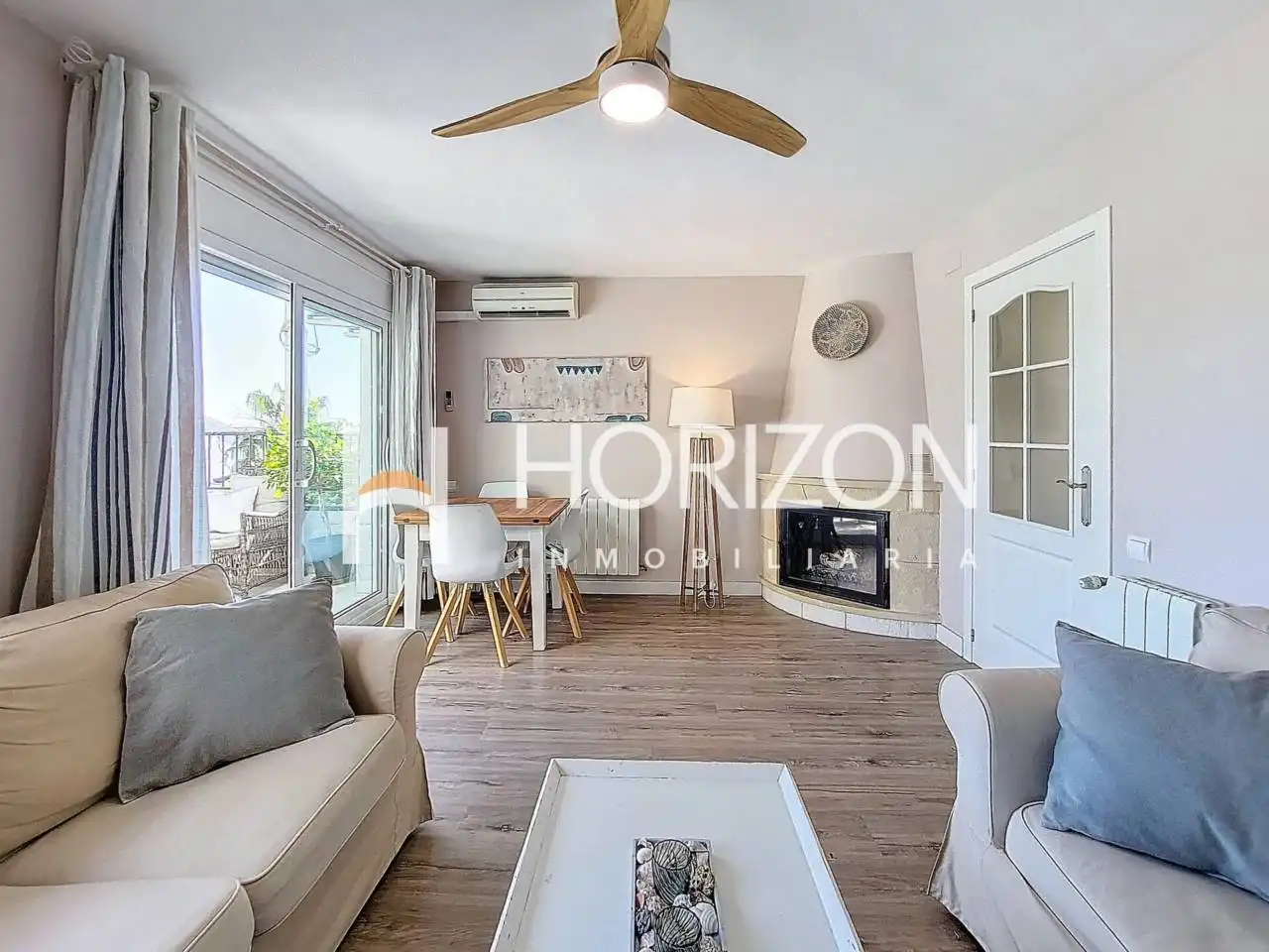 Terraced house with pool for sale in Avenida Comte Gómez de Orbaneja, imagen 7