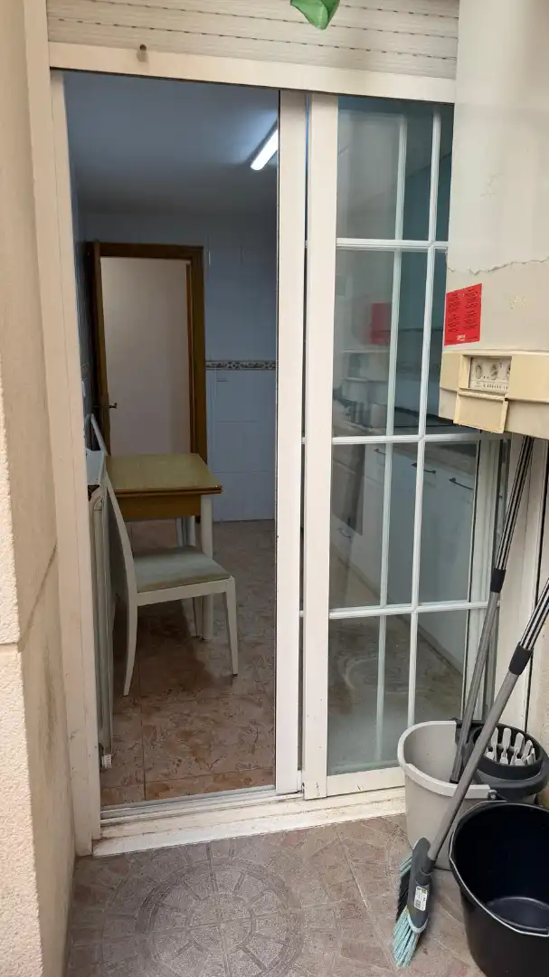 Cocina de Piso para compartir en La Almunia de Doña Godina  con Calefacción, Terraza y Amueblado
