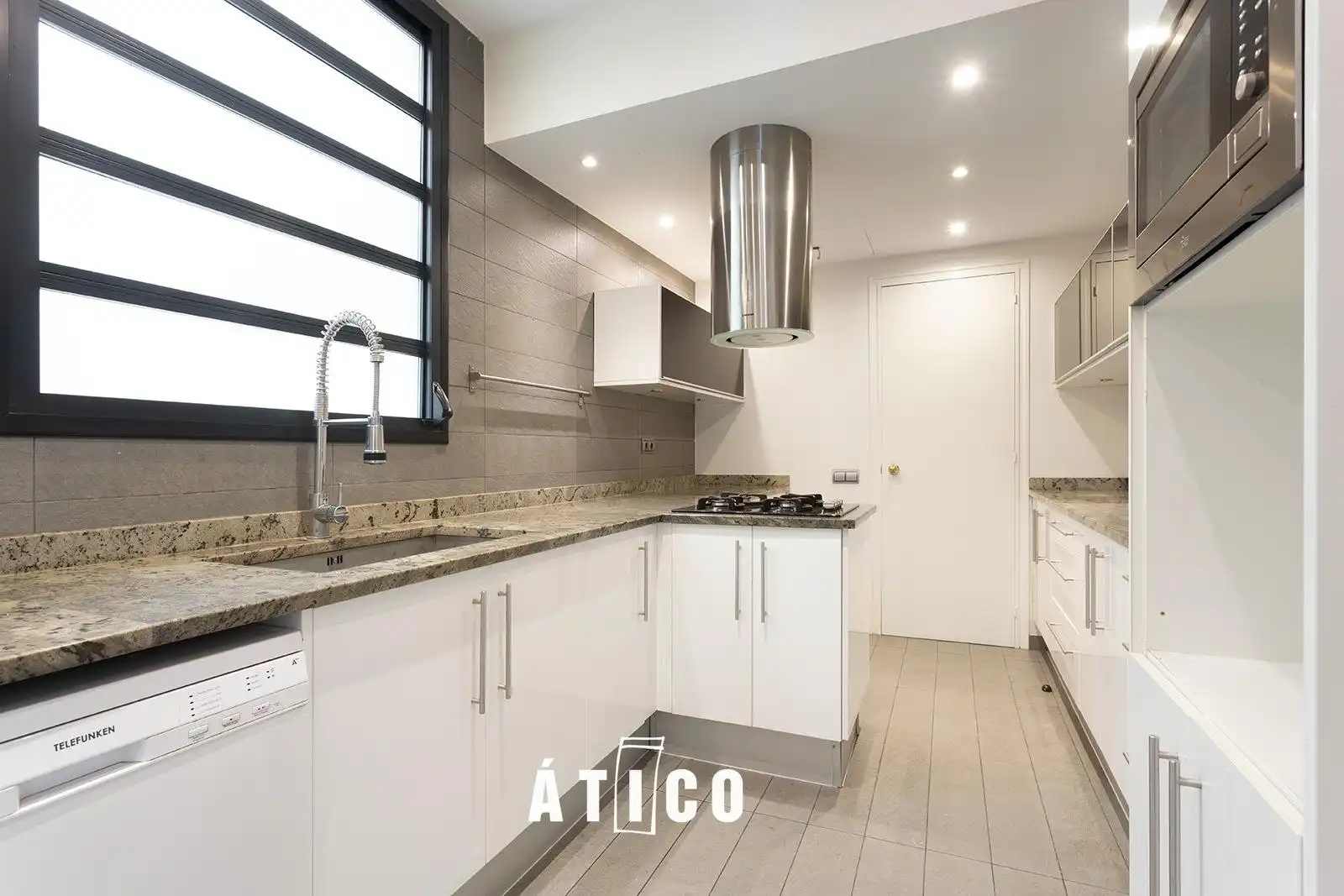 Ático en venta en Sant Gervasi- Galvany