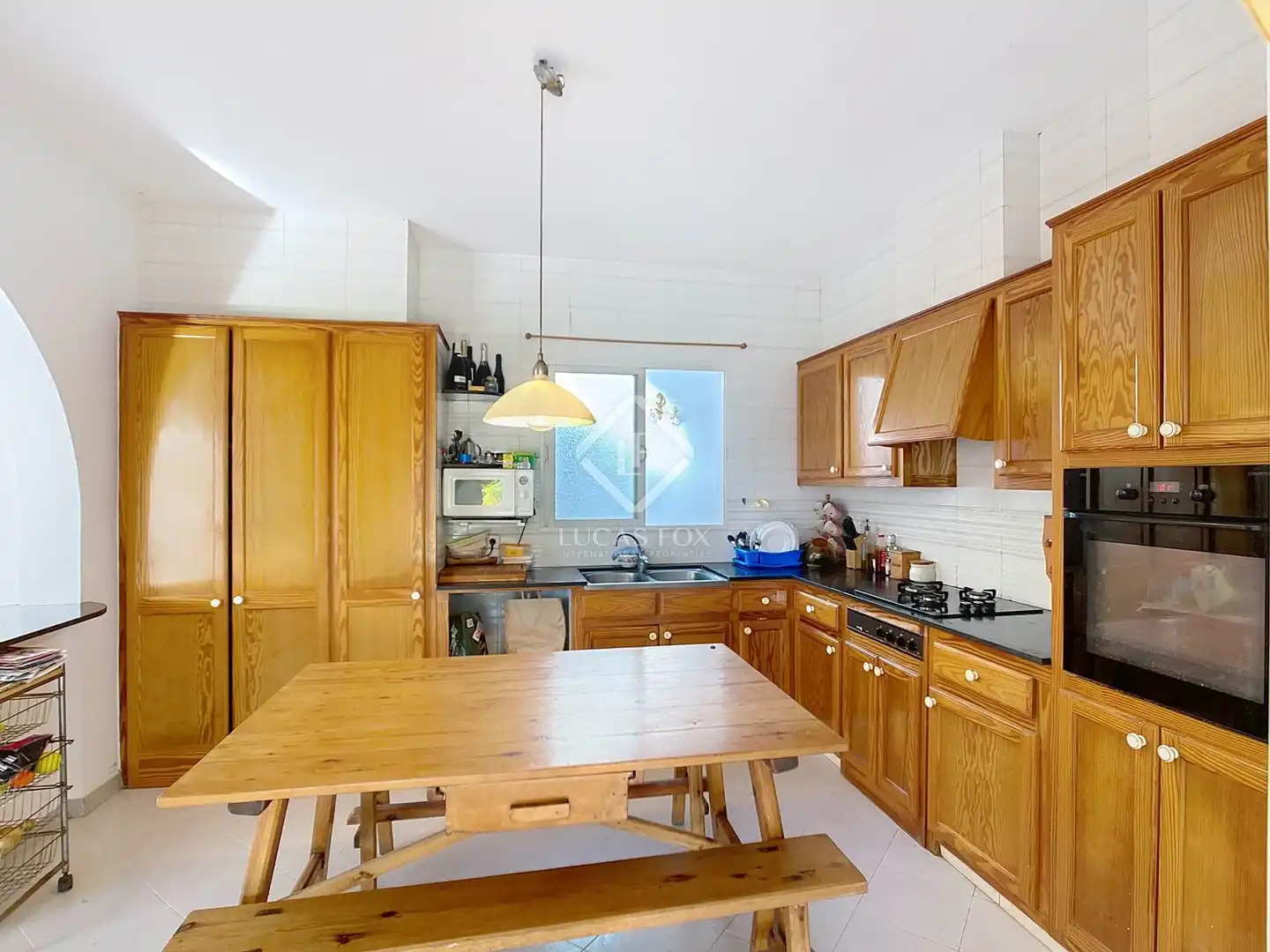 Cuina de Casa o xalet en venda en Ciutadella de Menorca amb Aire condicionat, Calefacció i Jardí privat