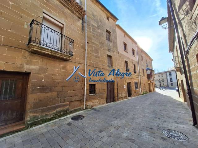 Casa-chalet en Venta en Cuzcurrita de Río Tirón